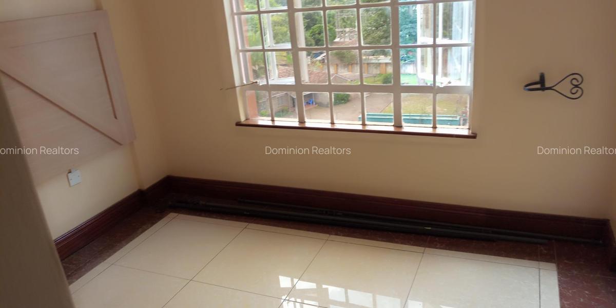 2 Bed Apartment with En Suite at Stima Lane - 3