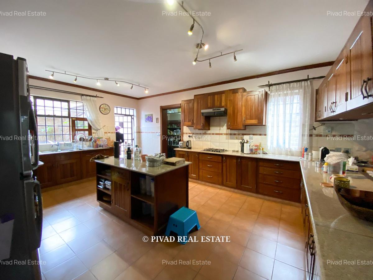 4 Bed House with Garden in Westlands Area - 4