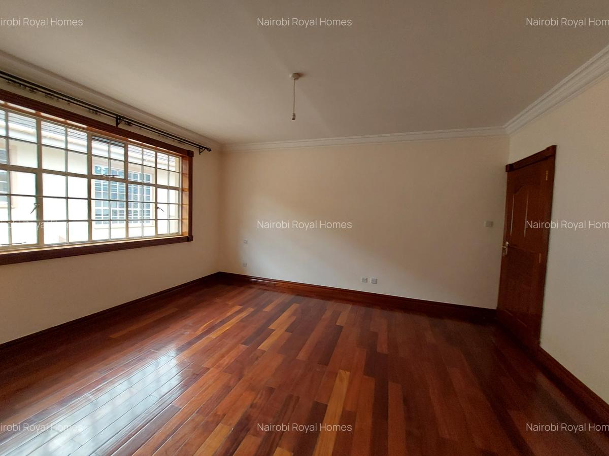 4 Bed Townhouse with En Suite at Lavington Muthangari Drive - 6