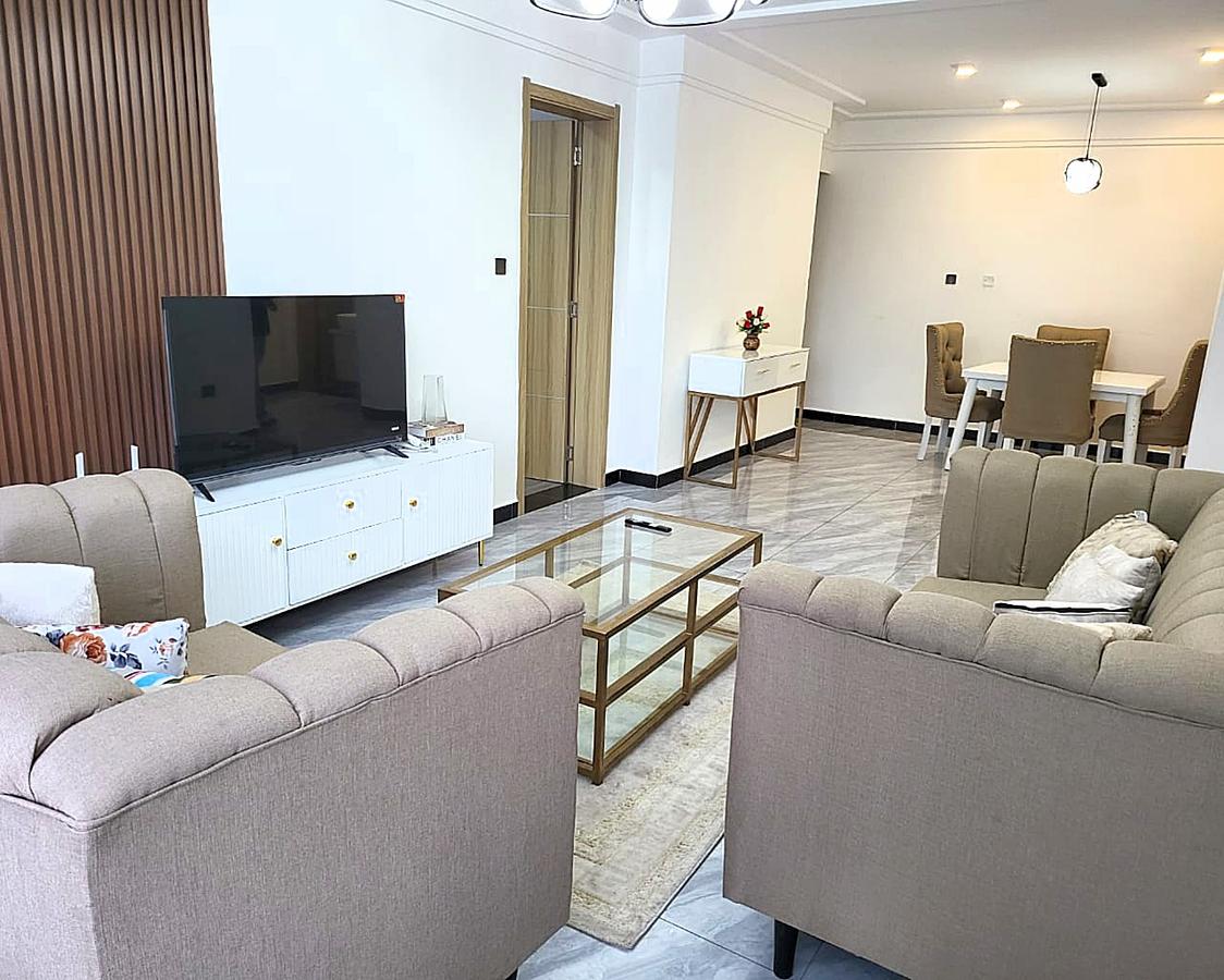 Serviced 2 Bed Apartment with En Suite at Wood Avenue - 7