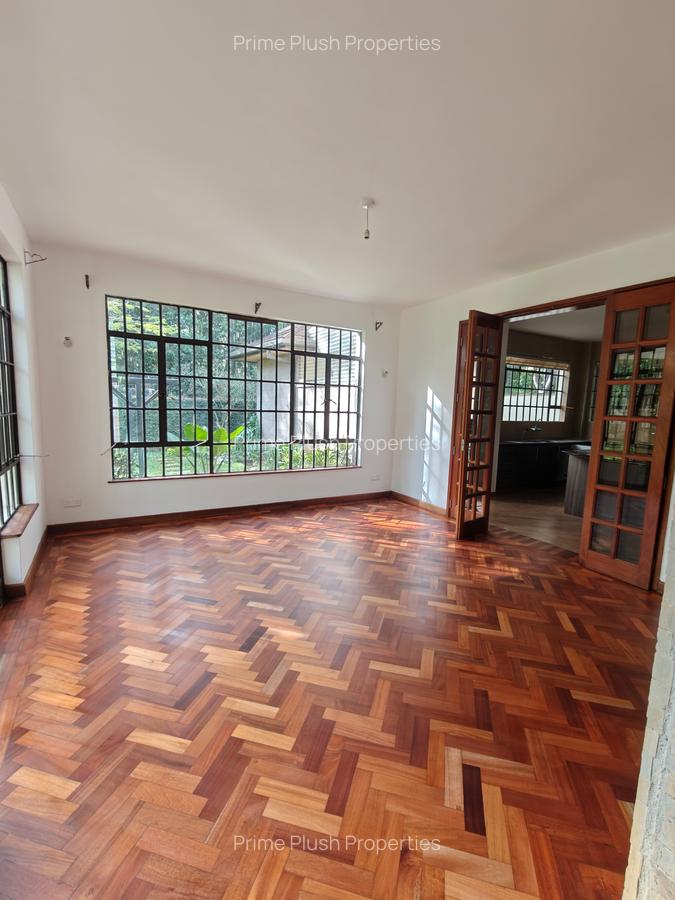 4 Bed House with En Suite in Karen - 16