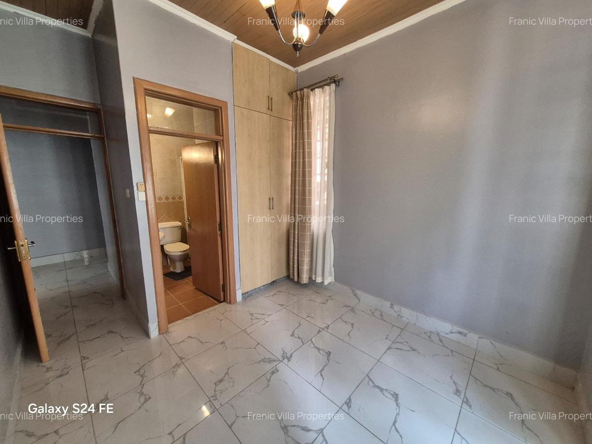 3 Bed House with En Suite at Runda - 13