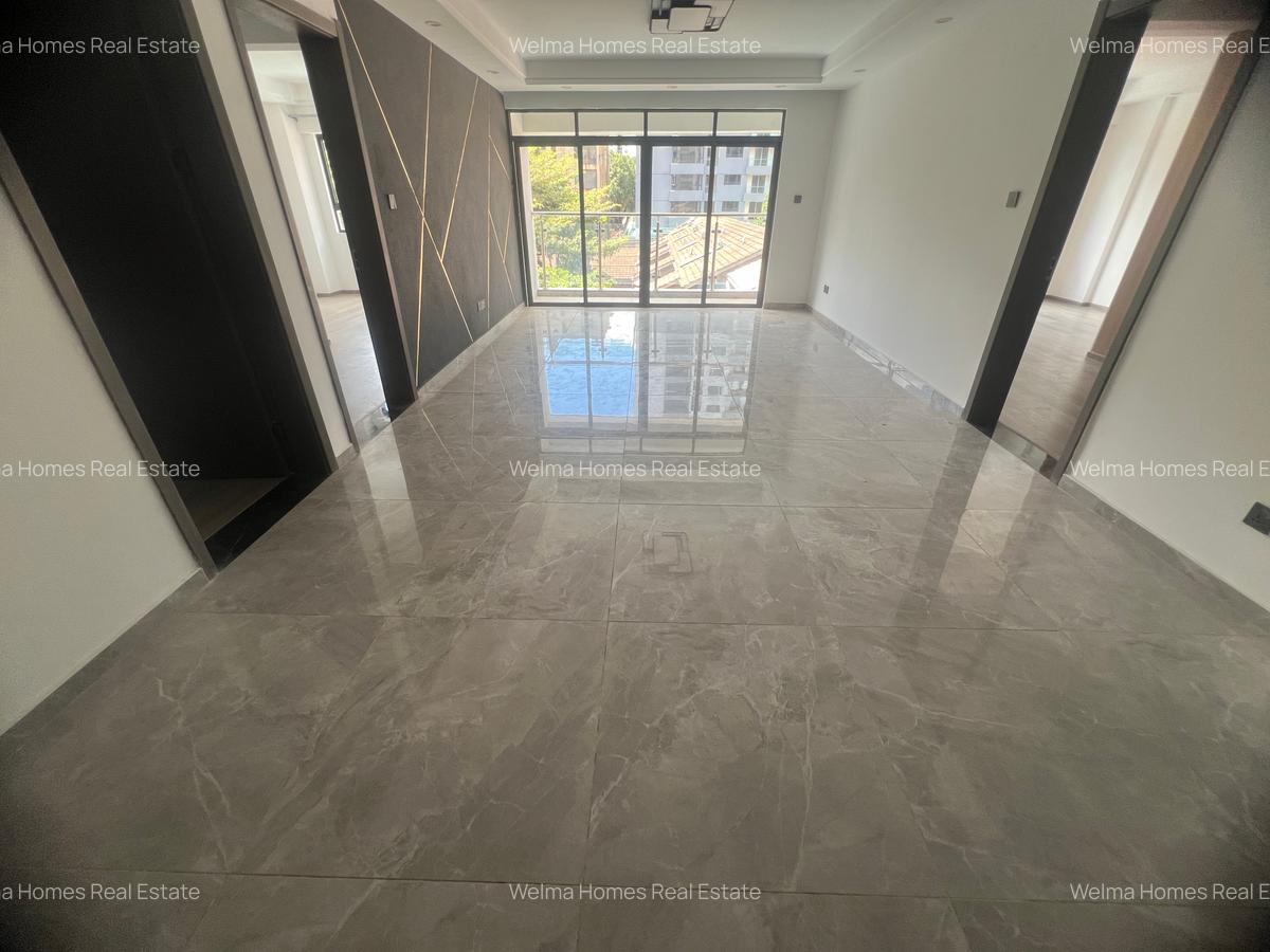 2 Bed Apartment with En Suite in Lavington - 3