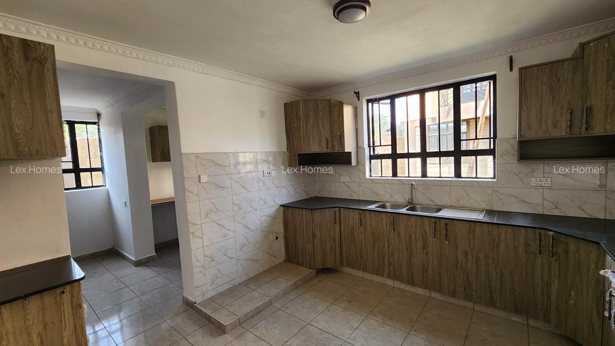 4 Bed House with En Suite at Rimpa - 8