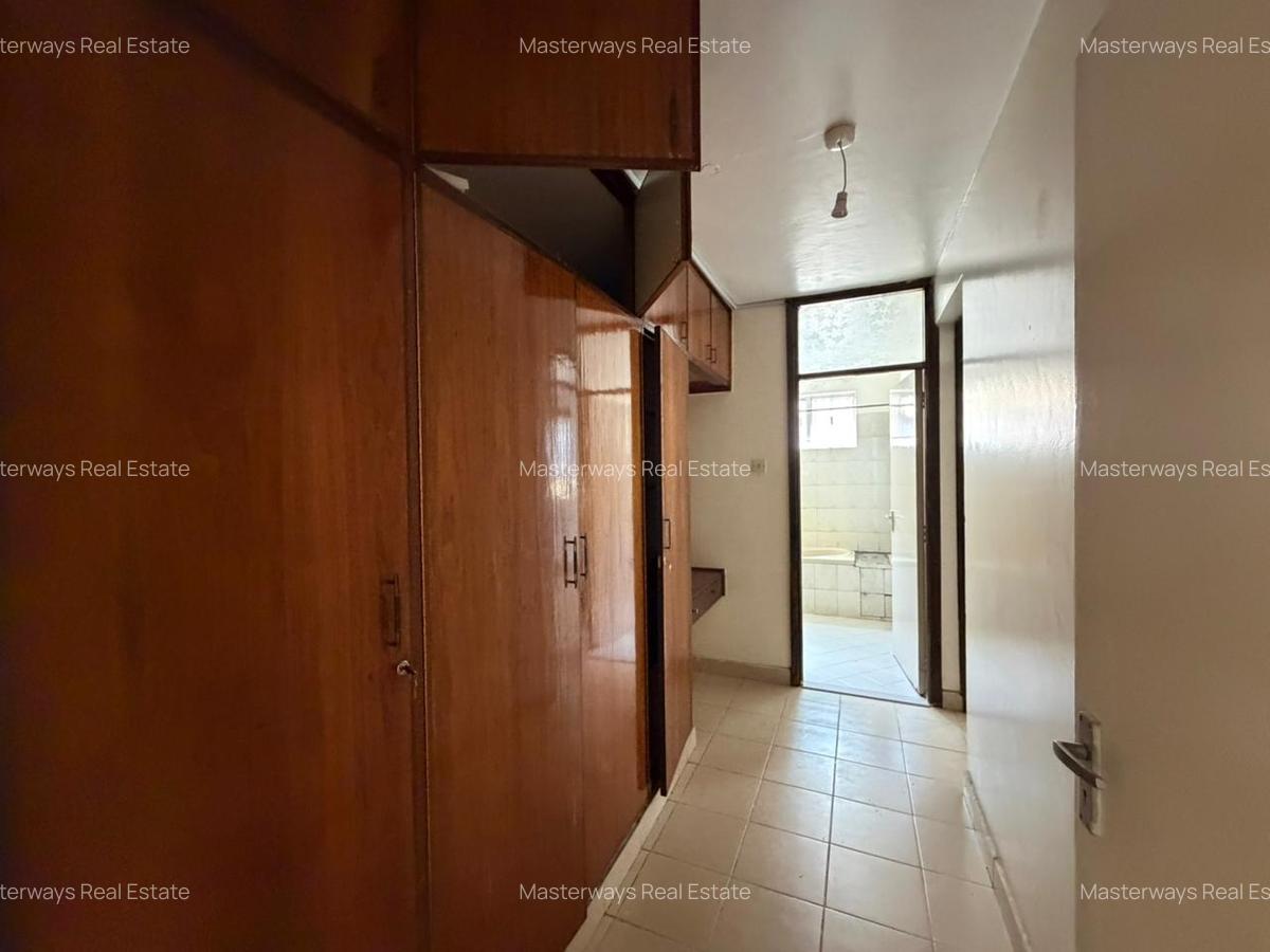 3 Bed Apartment with En Suite in Westlands Area - 5