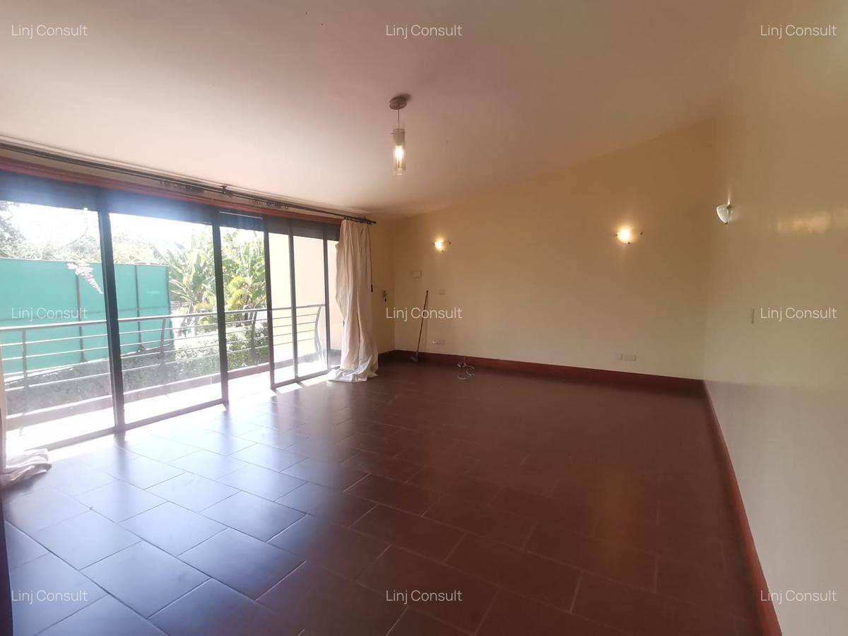 4 Bed House with En Suite at Runda - 15