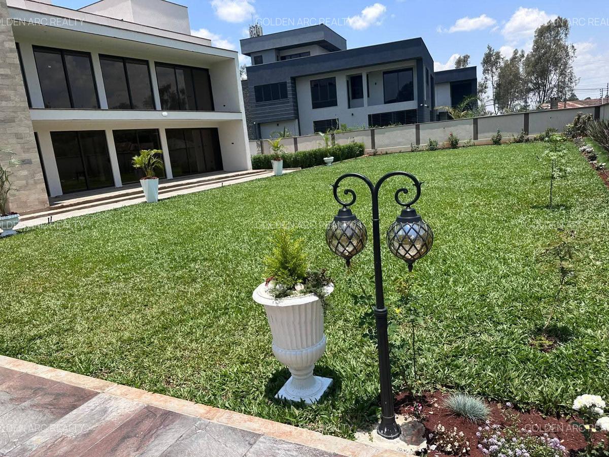 6 Bed Townhouse with En Suite in Karen - 12