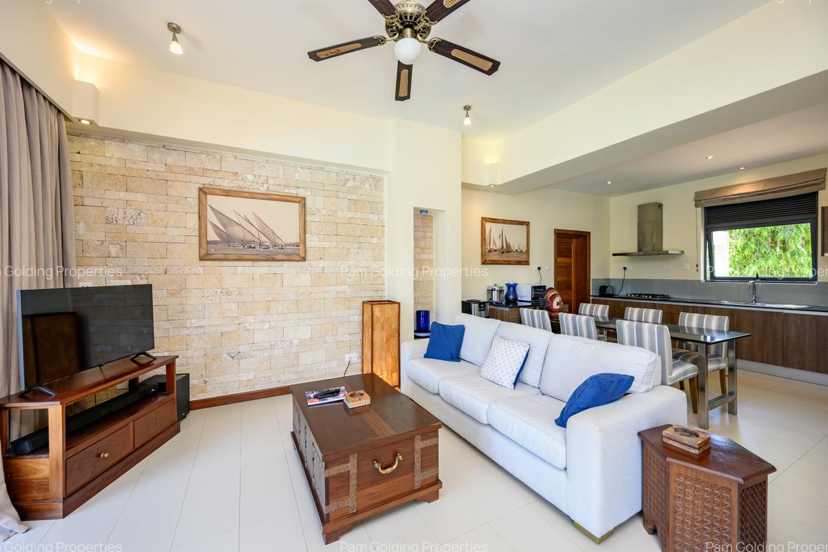 3 Bed Villa with En Suite at Mandharini - 8