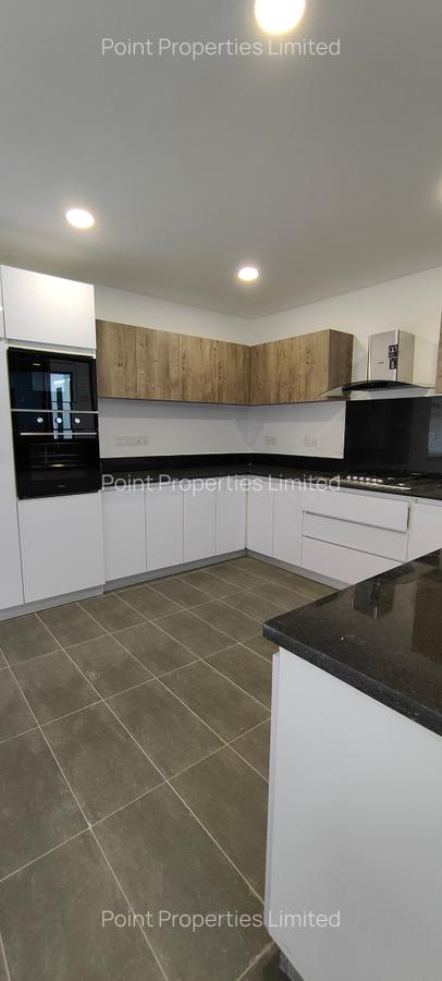 4 Bed Apartment with En Suite in Kileleshwa - 3