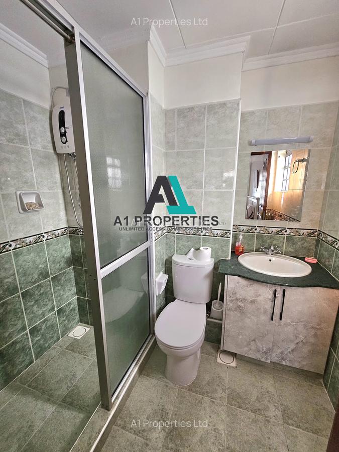 4 Bed Townhouse with En Suite in Lavington - 17