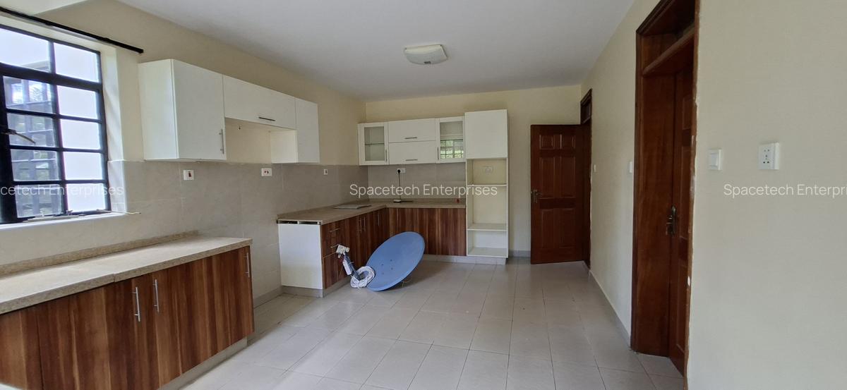 4 Bed Townhouse with En Suite in Kiambu Road - 15