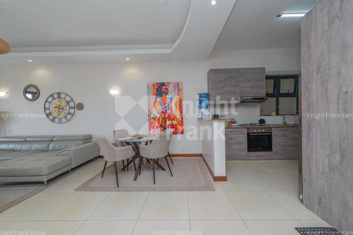 Furnished 2 Bed Apartment with En Suite at Lantana Road - 5