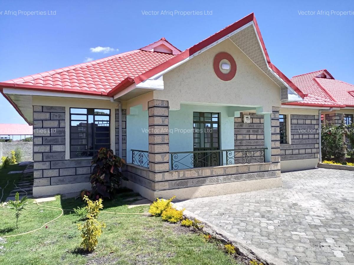 3 Bed House with En Suite at Acacia - 1