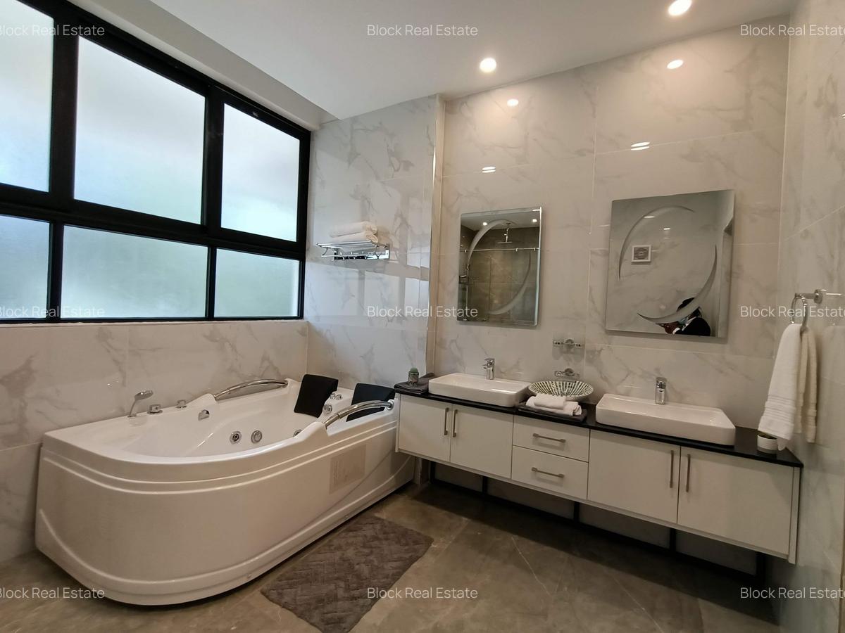 4 Bed Apartment with En Suite in Spring Valley - 10
