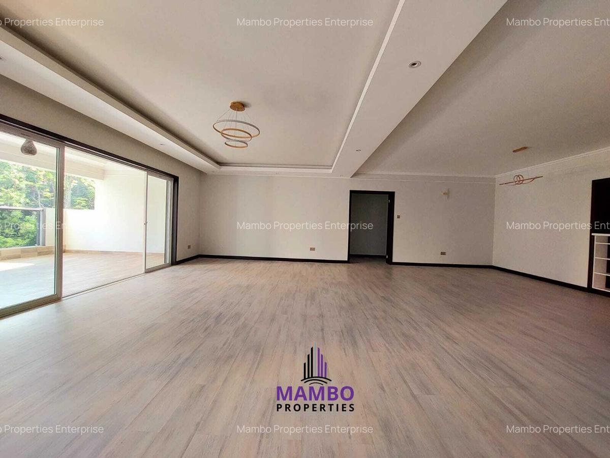 3 Bed Apartment with En Suite at Riverside Dr - 6