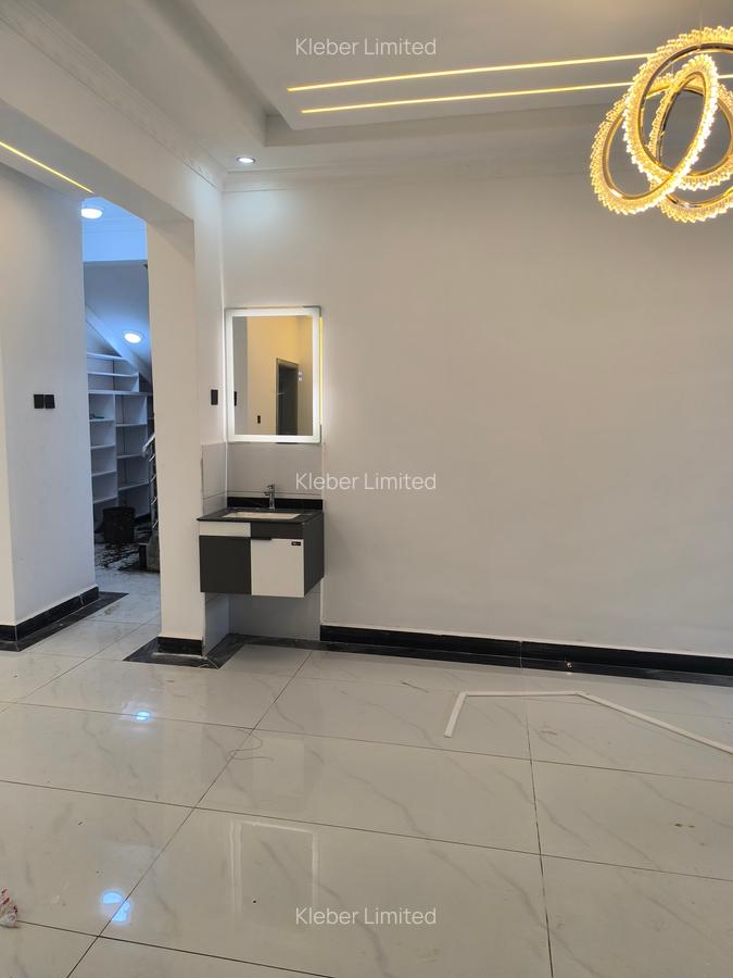 4 Bed House with En Suite in Ruiru - 10