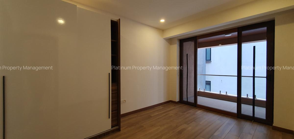 2 Bed Apartment with En Suite in Spring Valley - 10