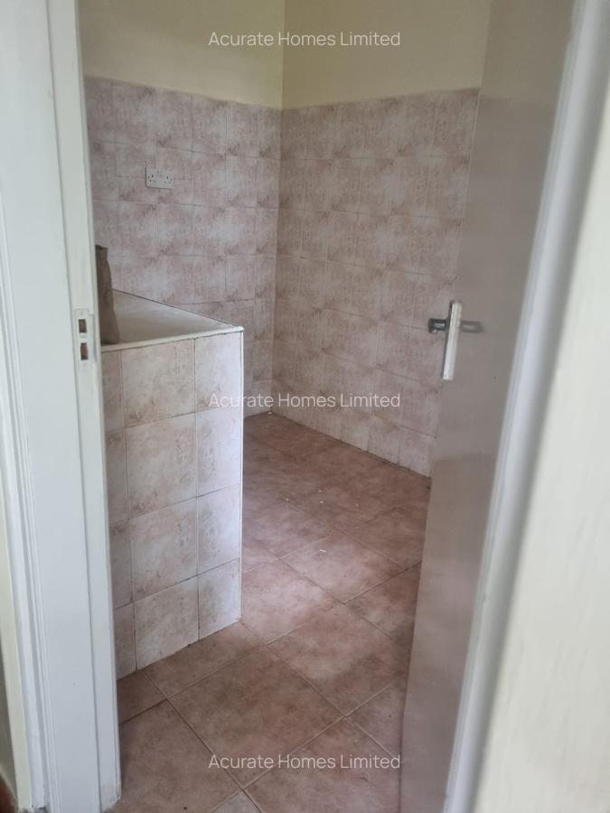 1 Bed House with En Suite at Ann Marie Cotages - 3