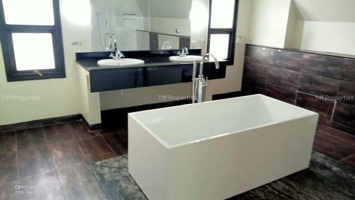 5 Bed Townhouse in Karen - 11