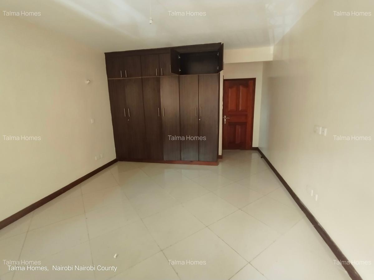3 Bed Apartment with En Suite at Off Rhapta Road - 13