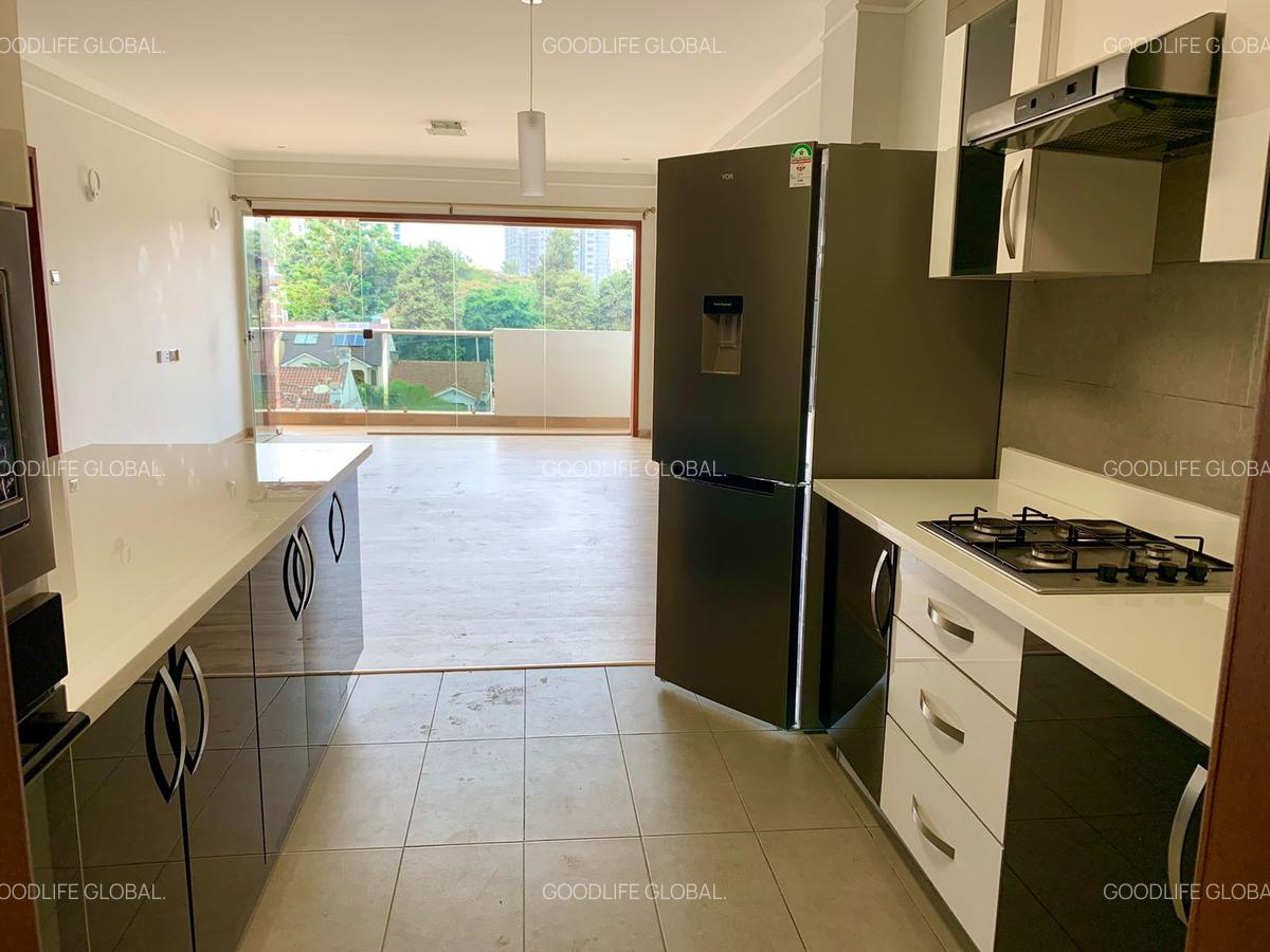 2 Bed Apartment with En Suite at Kileleshwa - 4