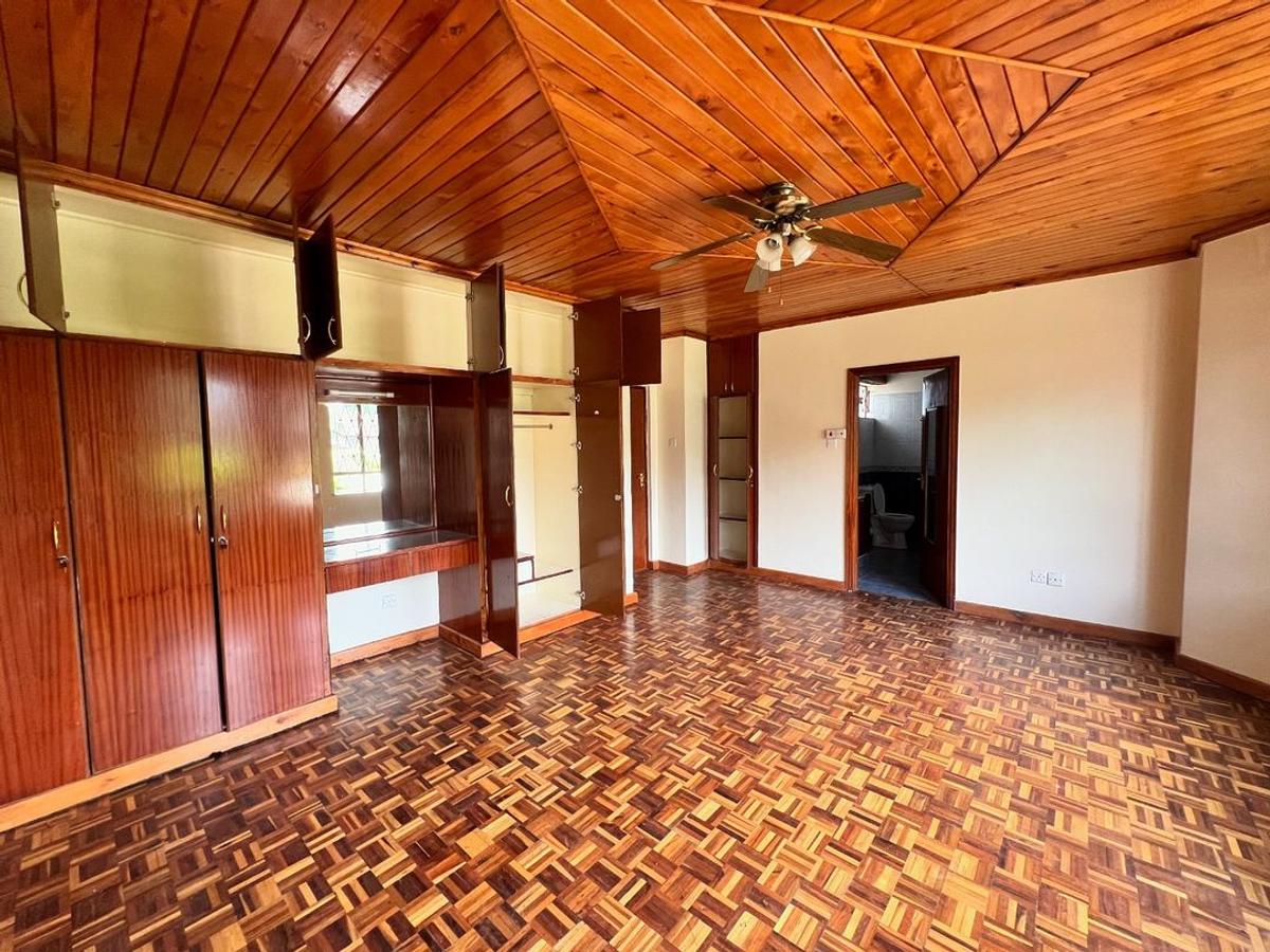 4 Bed Townhouse with En Suite at Musa Gitau Road - 9