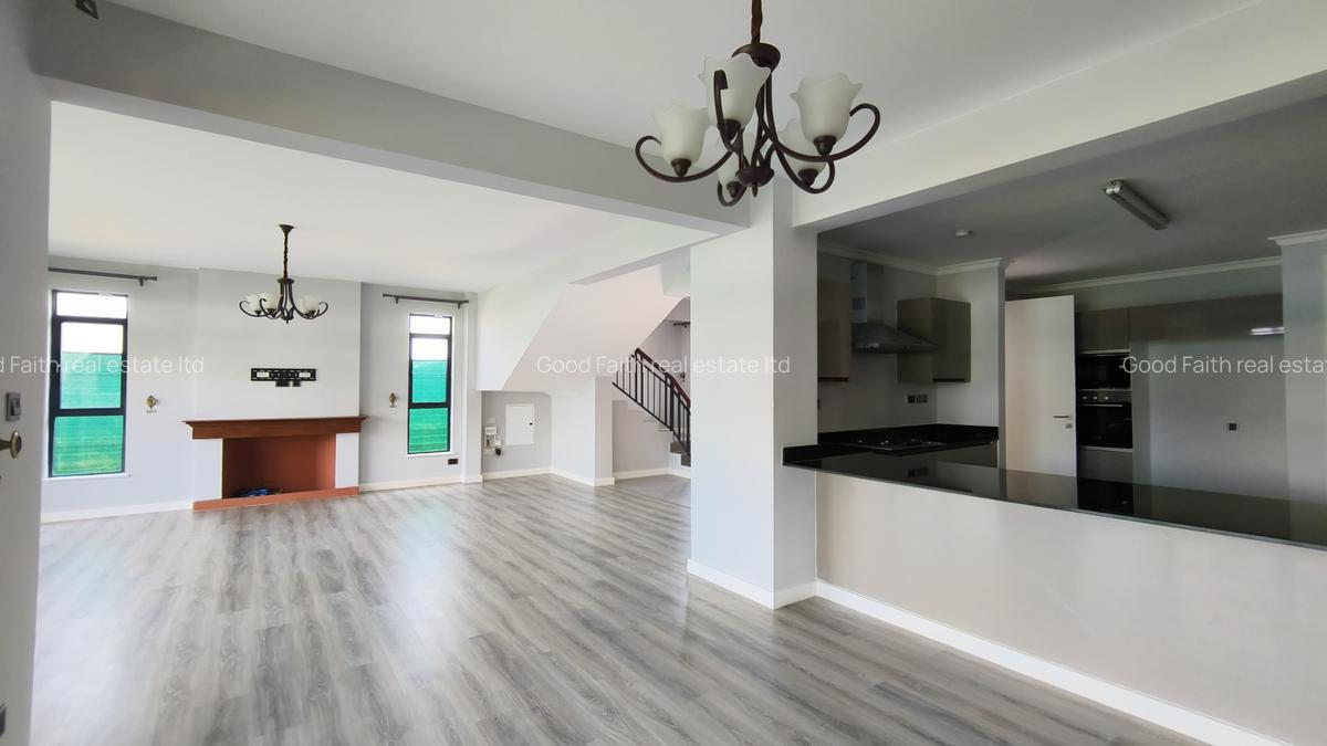 3 Bed Villa with En Suite in Kiambu Road - 4