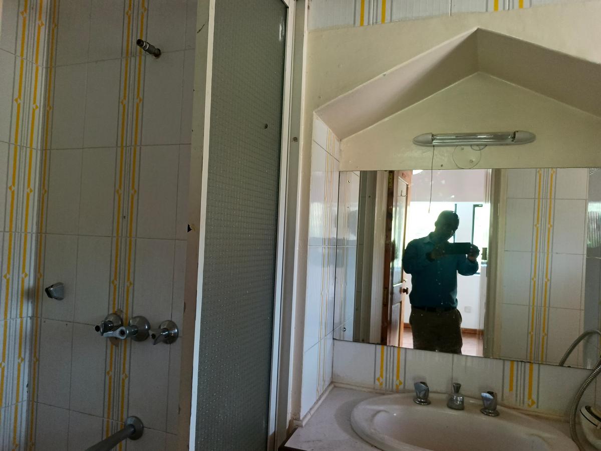 3 Bed Townhouse with En Suite in Lower Kabete - 15