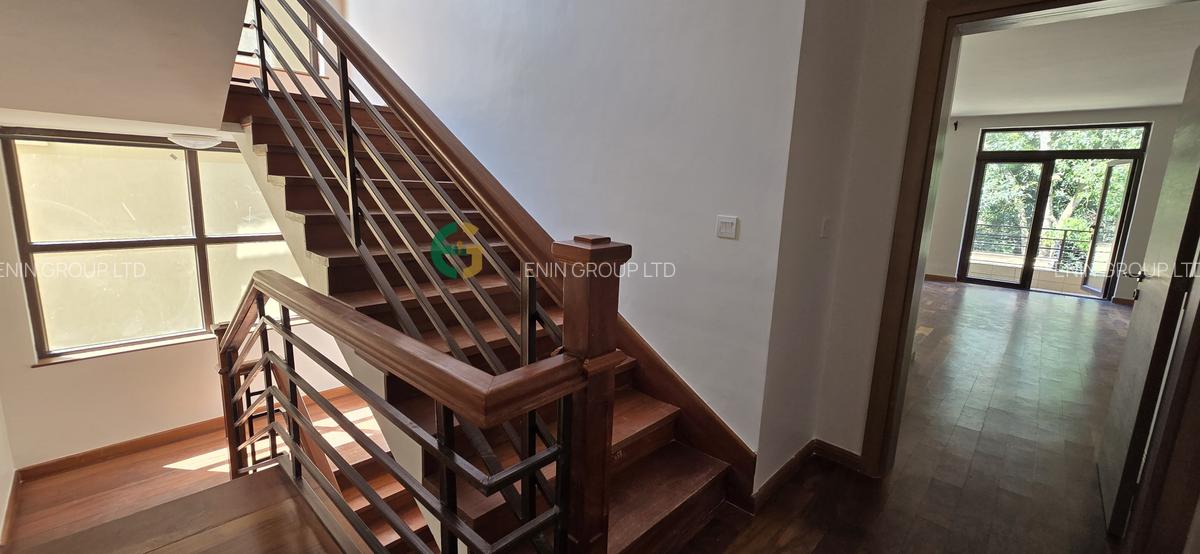 5 Bed Townhouse with En Suite at Njumbi Road - 3
