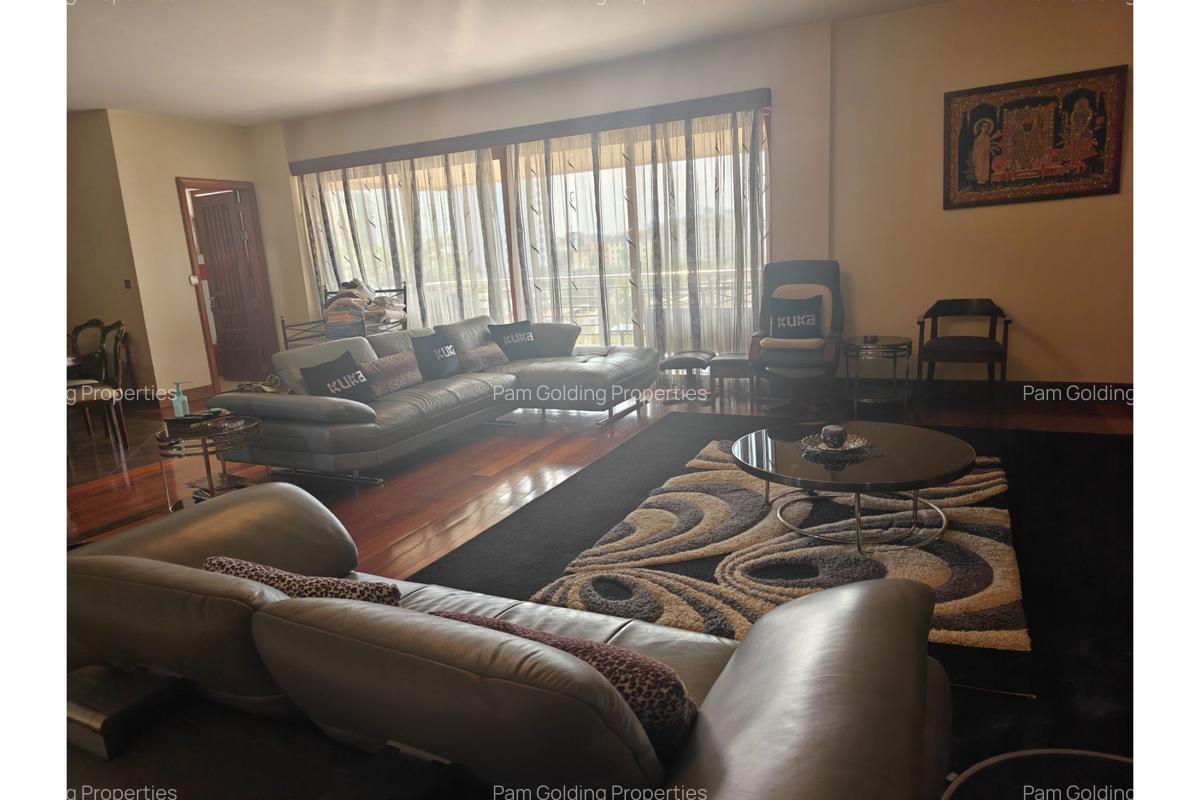 Furnished 3 Bed Apartment with En Suite in Parklands - 2