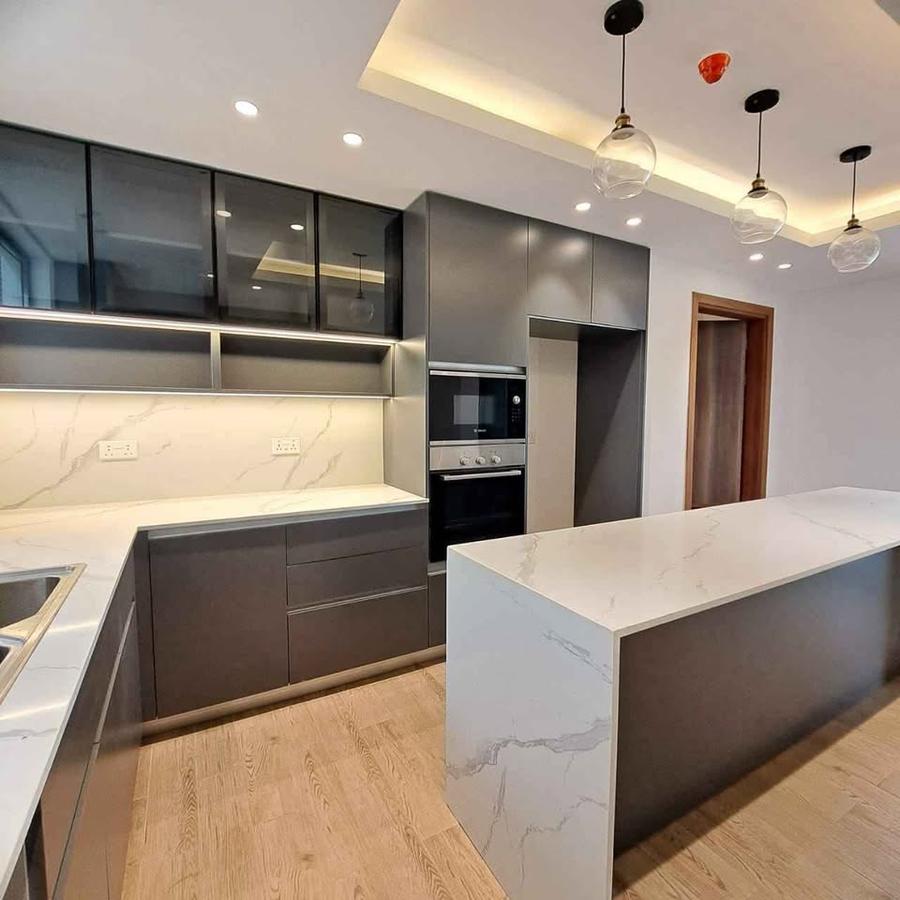 4 Bed Townhouse with En Suite at Two Rivers - 4