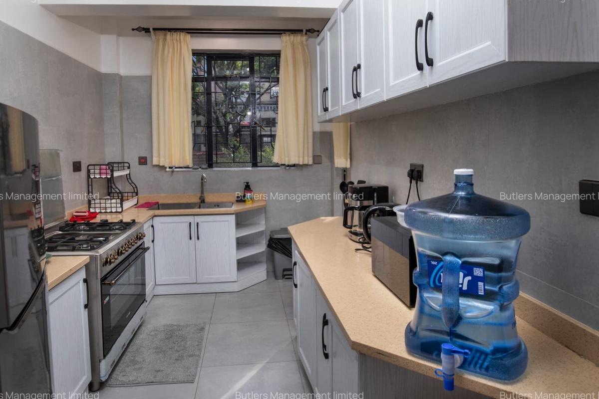 Serviced 1 Bed Apartment with En Suite in Westlands Area - 3