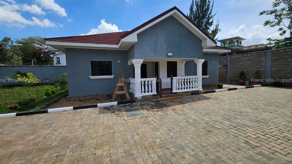 3 Bed Villa with En Suite at Runda - 12