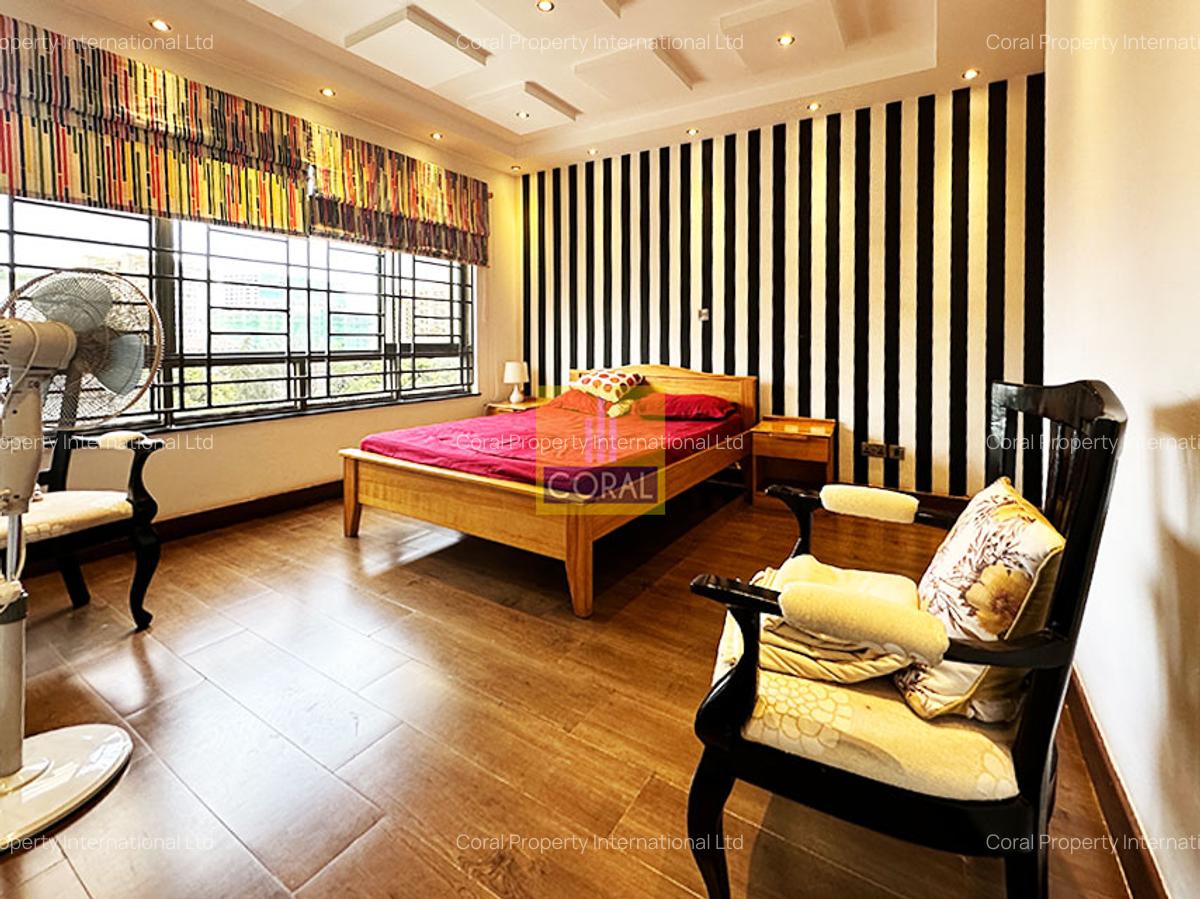 4 Bed Apartment in Parklands - 9