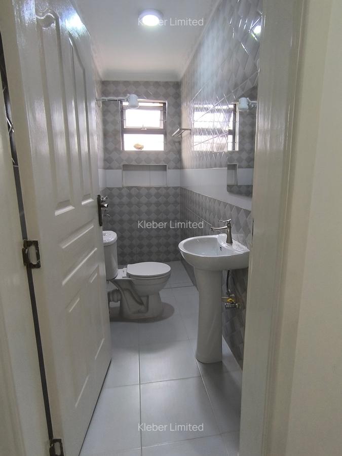 3 Bed House with En Suite in Ruiru - 12