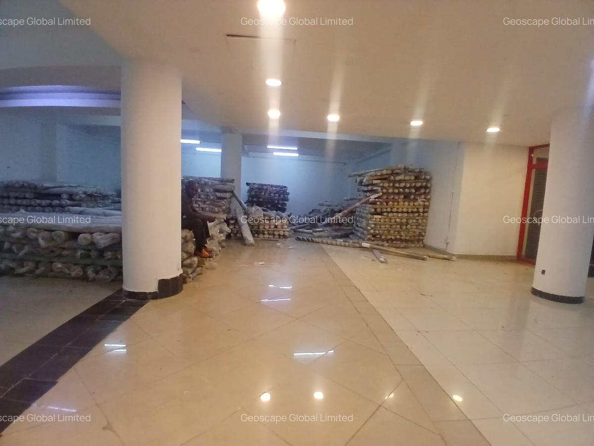 3,800 ft² Shop with Parking in Mombasa Road - 12