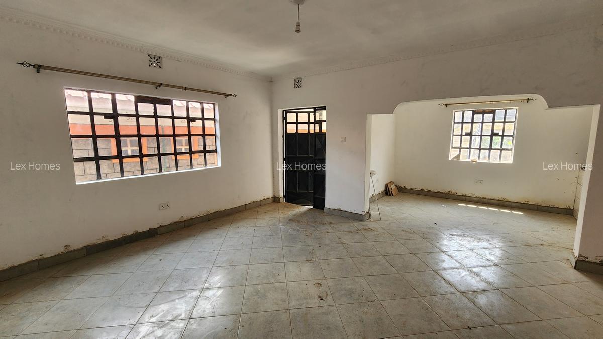3 Bed House with En Suite at Rimpa Road - 7