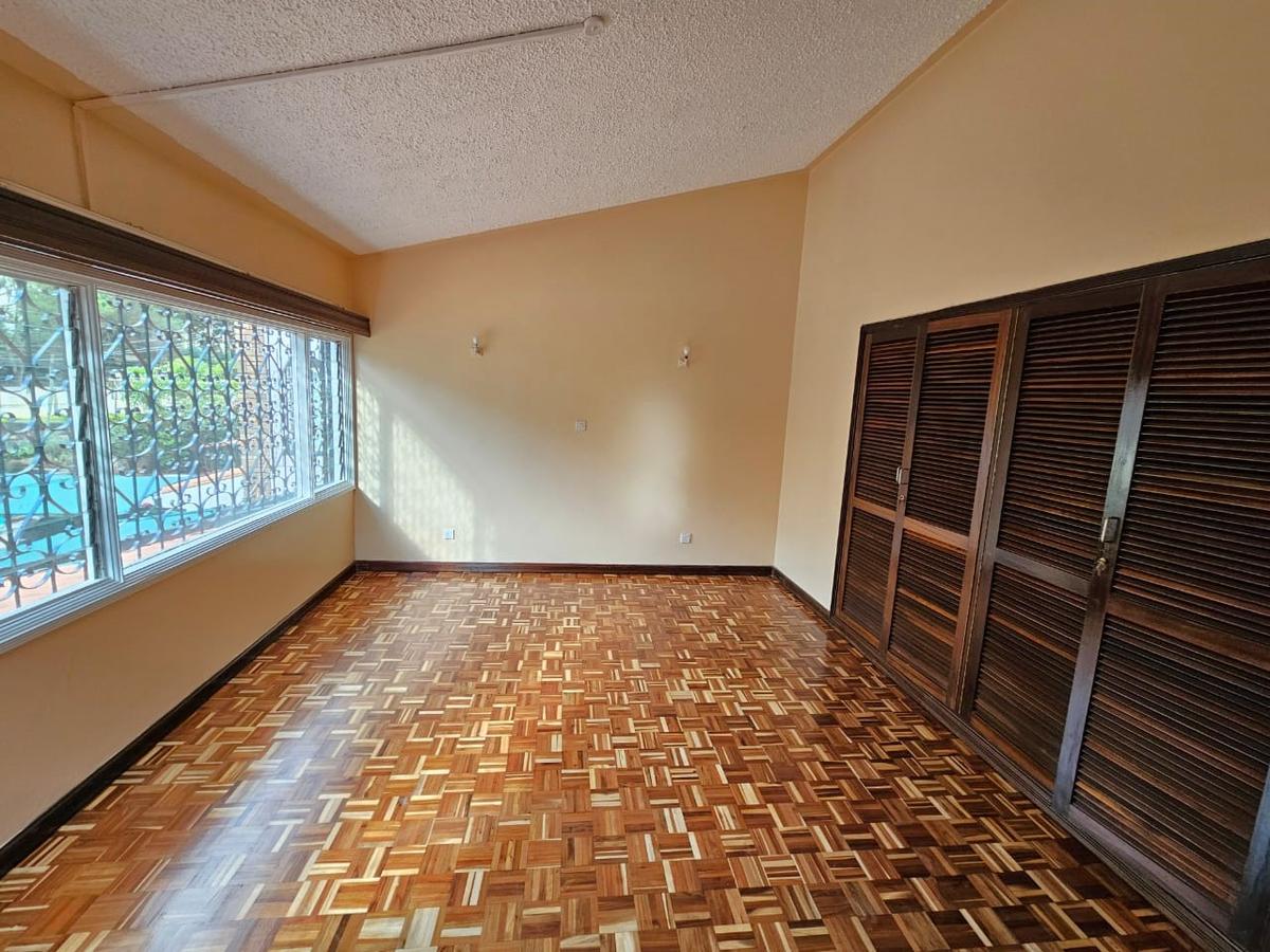3 Bed House with Garden in Westlands Area - 8