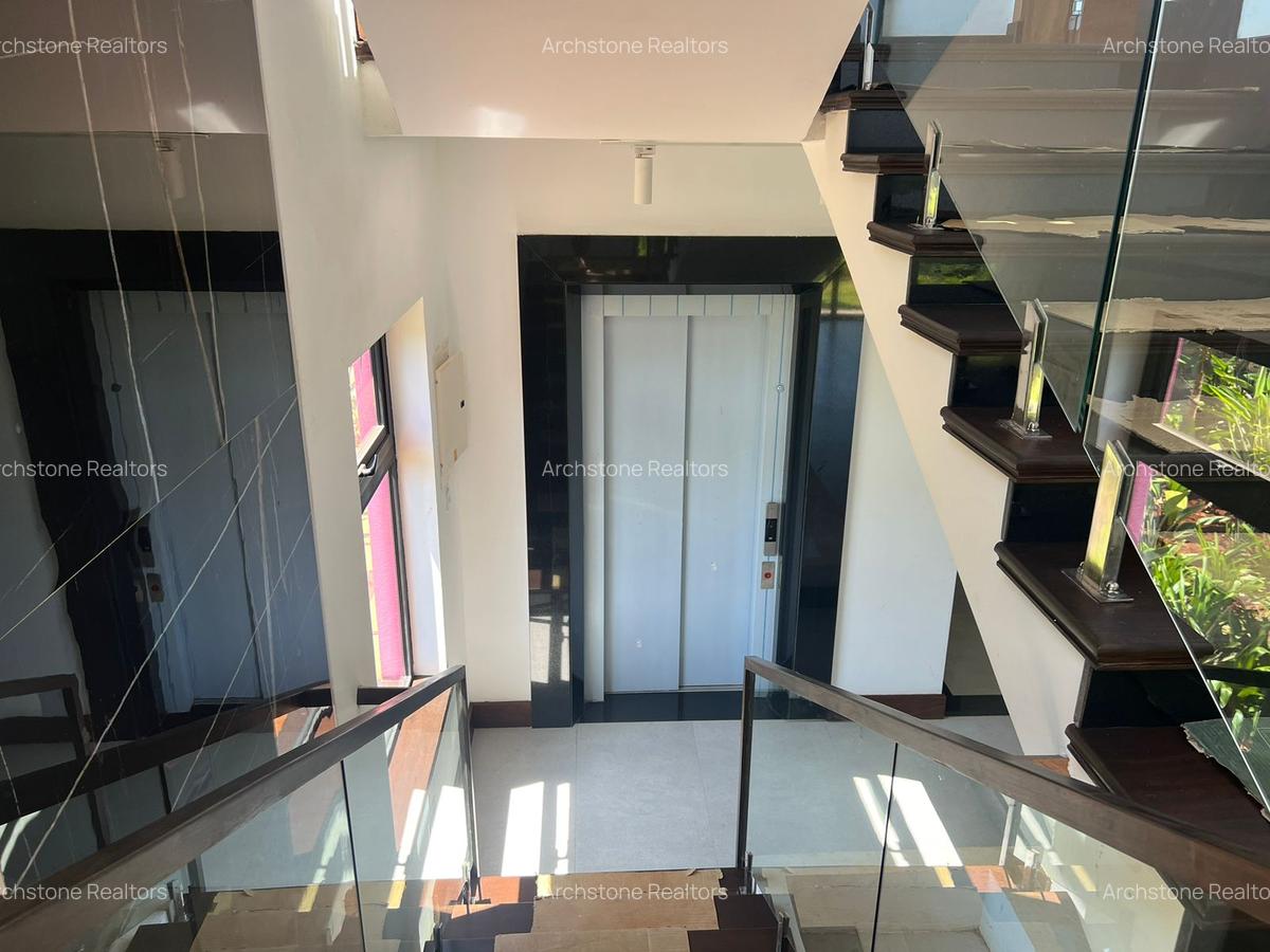 4 Bed Townhouse with Staff Quarters in Kitisuru - 6