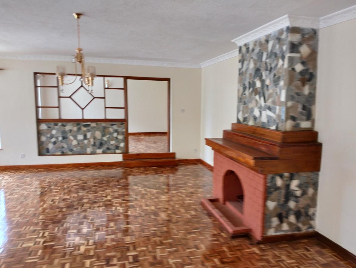 5 Bed House with En Suite in Loresho - 7