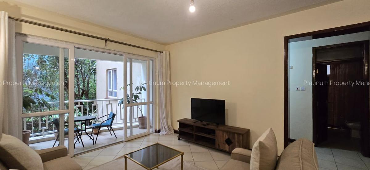 Serviced 2 Bed Apartment with En Suite at Brookside Gardens - 4