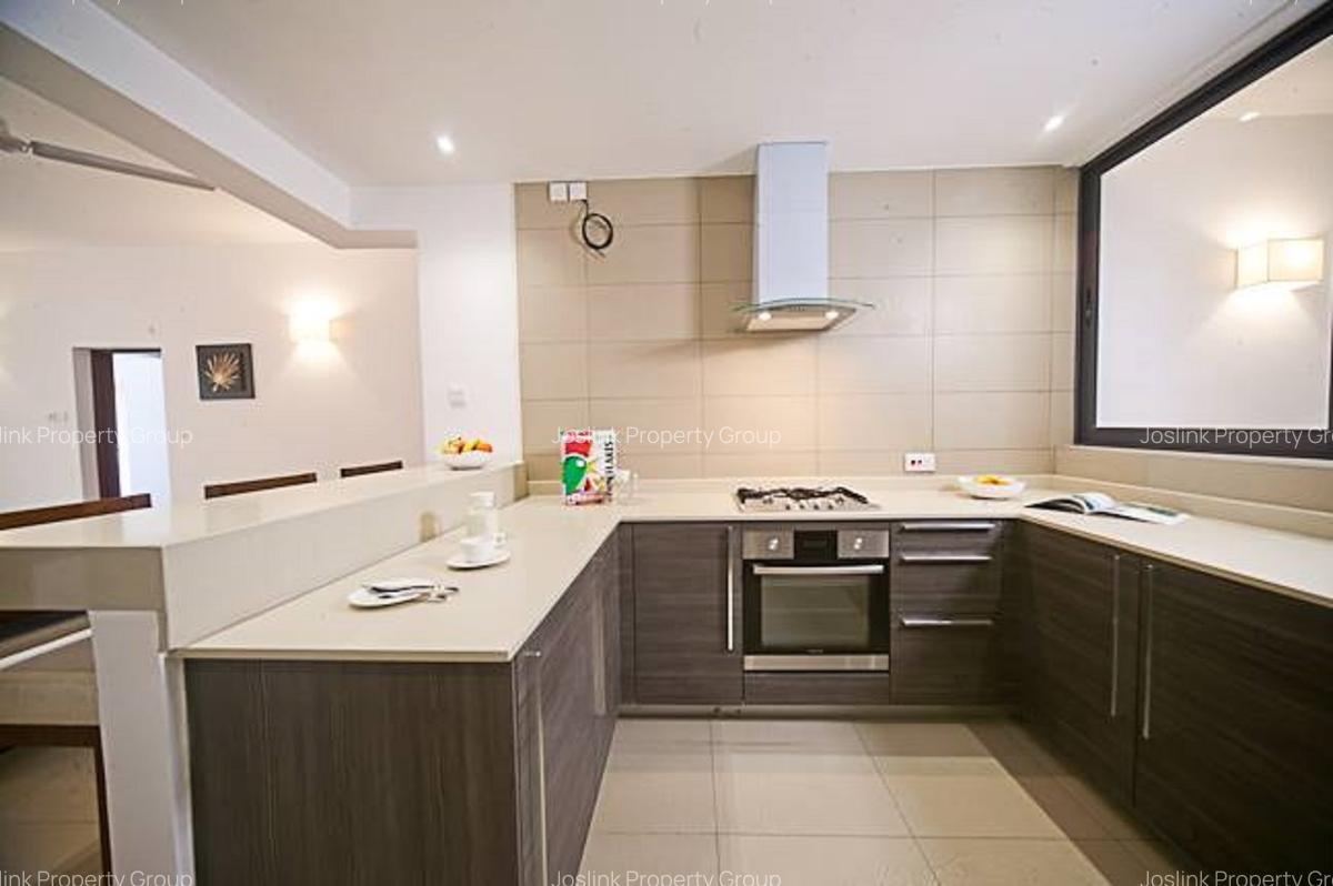 3 Bed Apartment with En Suite in Nyali Area - 4