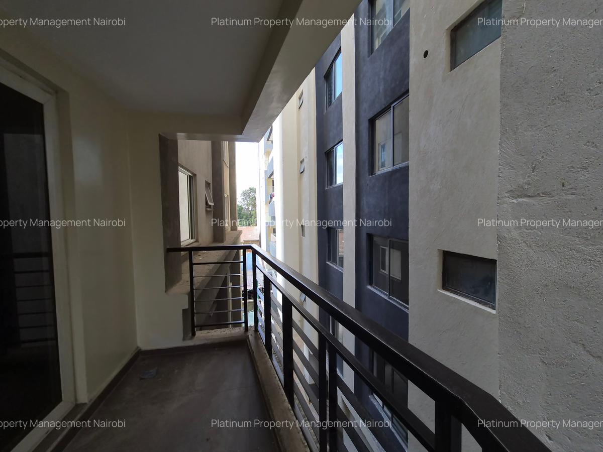 4 Bed Apartment with En Suite at 3Rd Parklands - 9