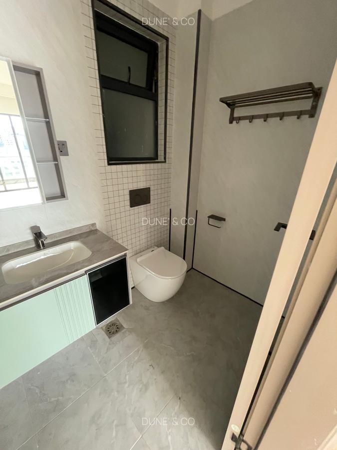 2 Bed Apartment with En Suite in Kilimani - 14