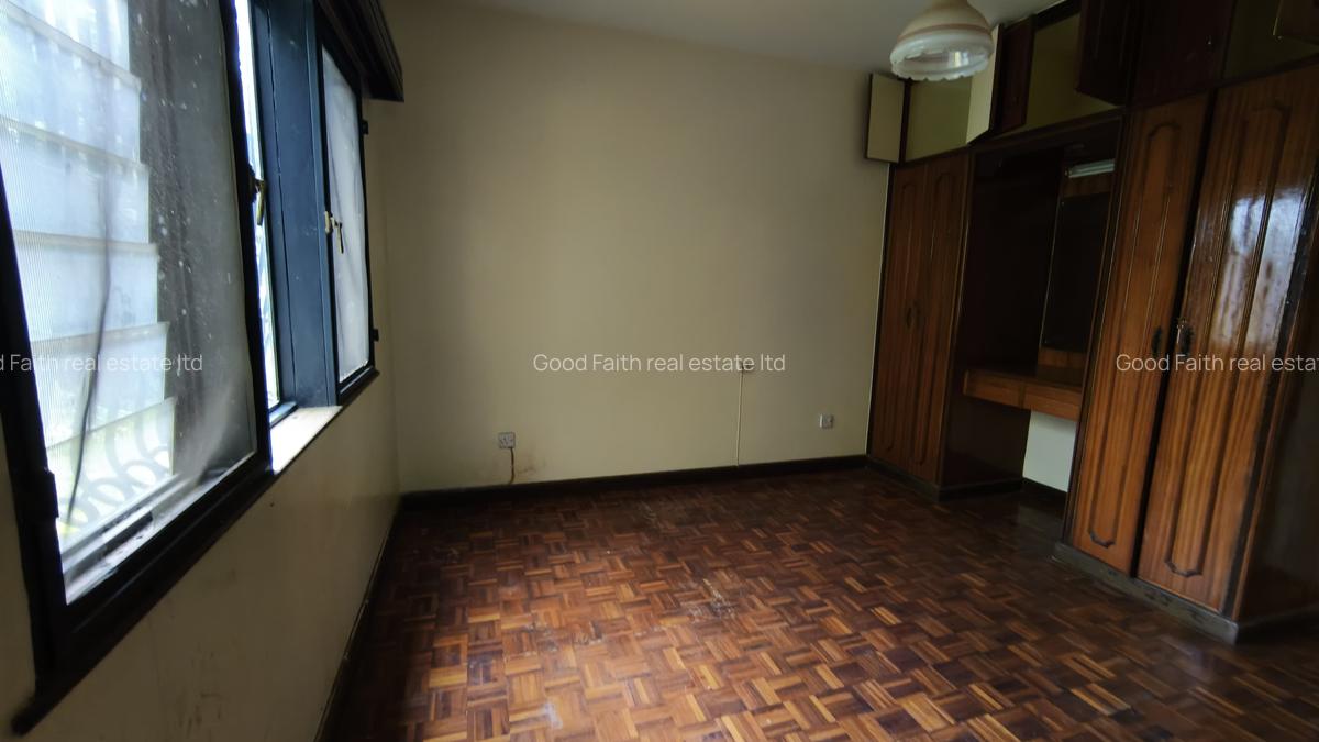 5 Bed House with En Suite in Gigiri - 12