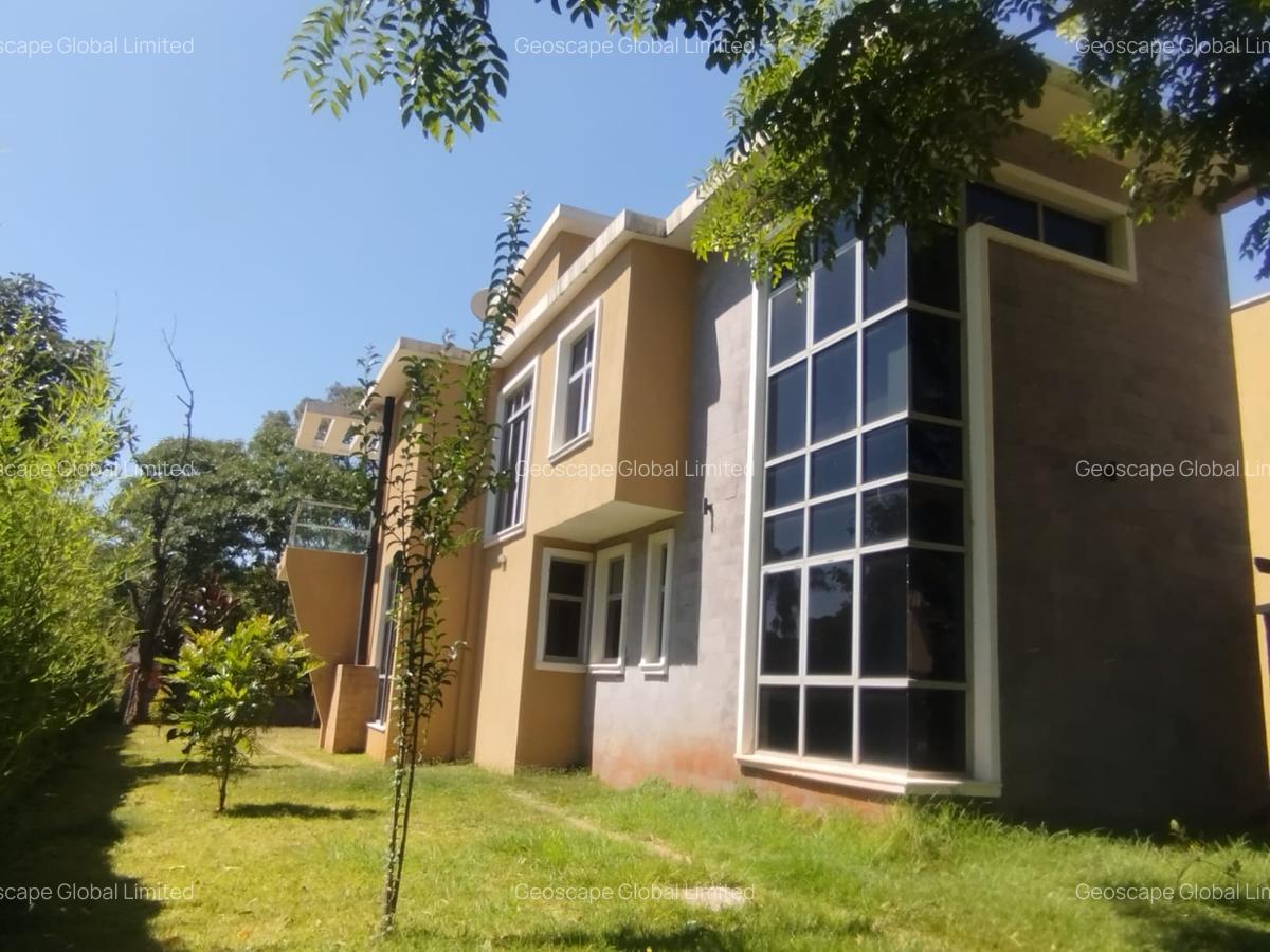 5 Bed House with En Suite in Karen - 4