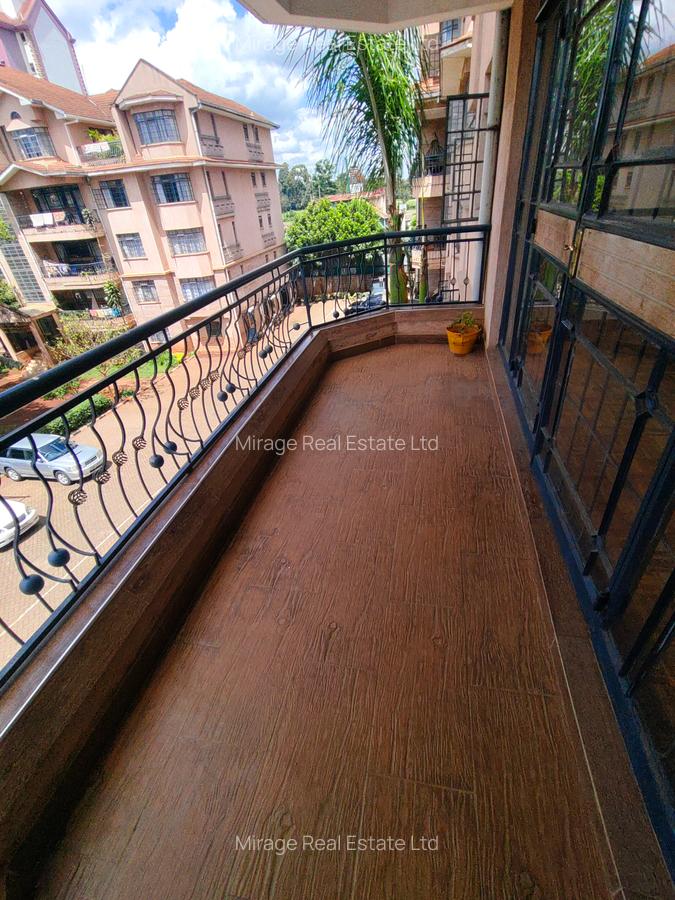 3 Bed Apartment with En Suite in Kilimani - 4