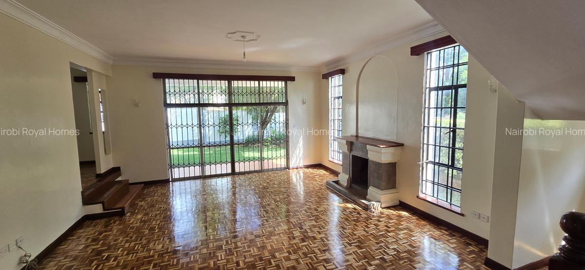 4 Bed Townhouse with En Suite at Lavington Green - 14