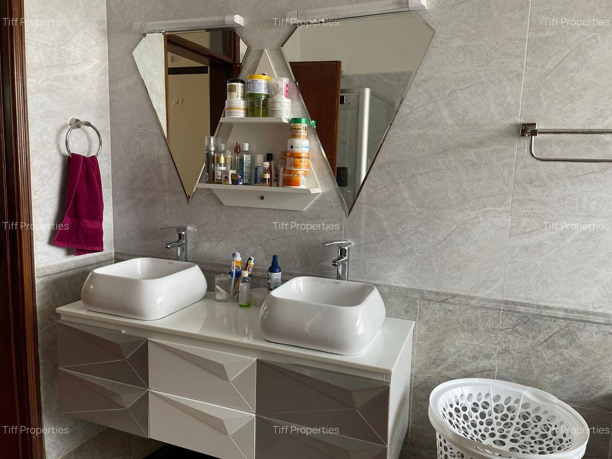 4 Bed Townhouse in Runda - 8