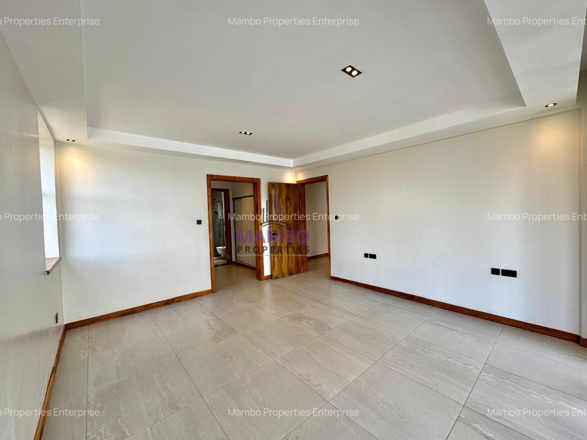 3 Bed Apartment with En Suite at Peponi Rd - 19